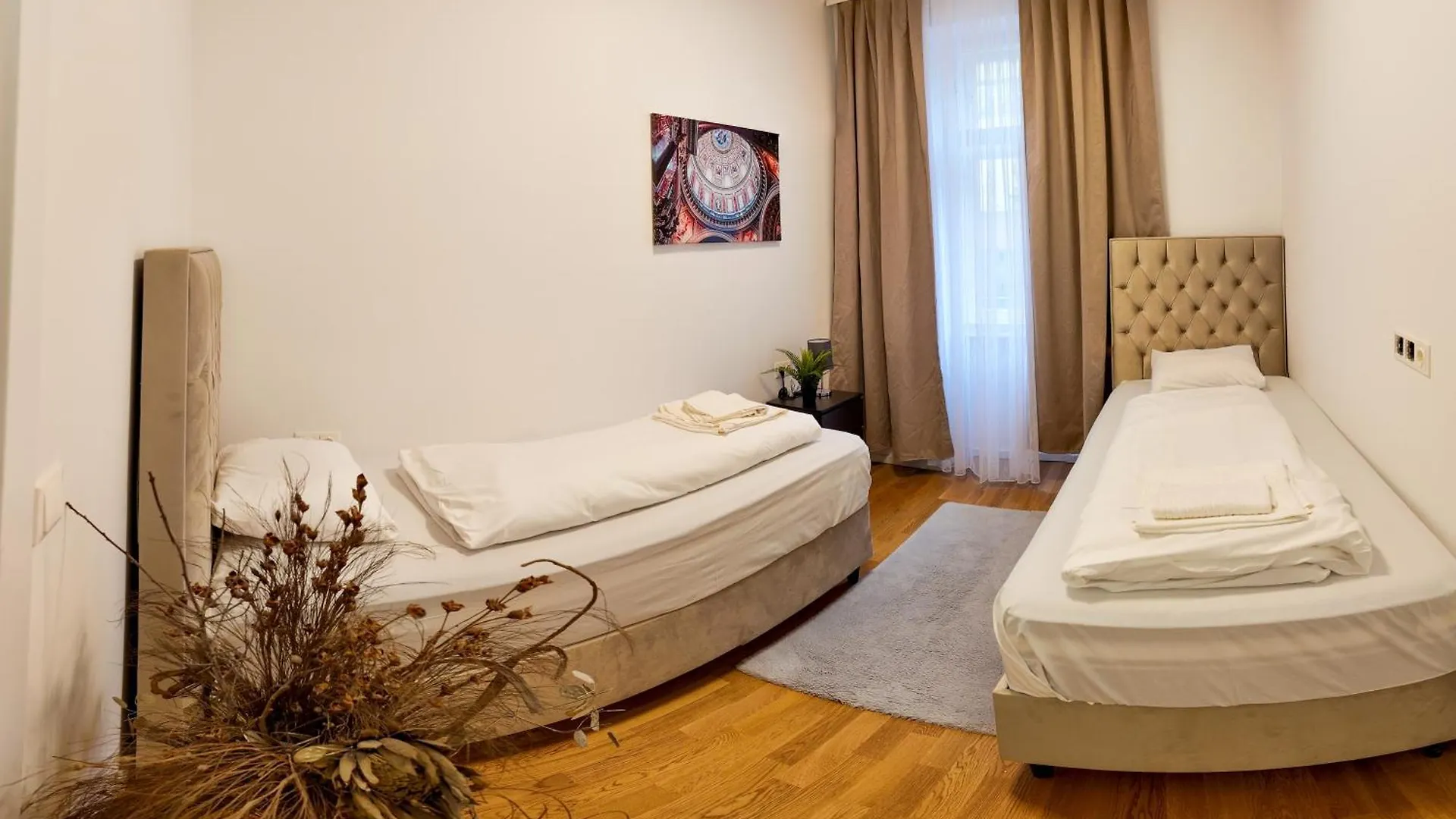 Art Living Vienna Aparthotel