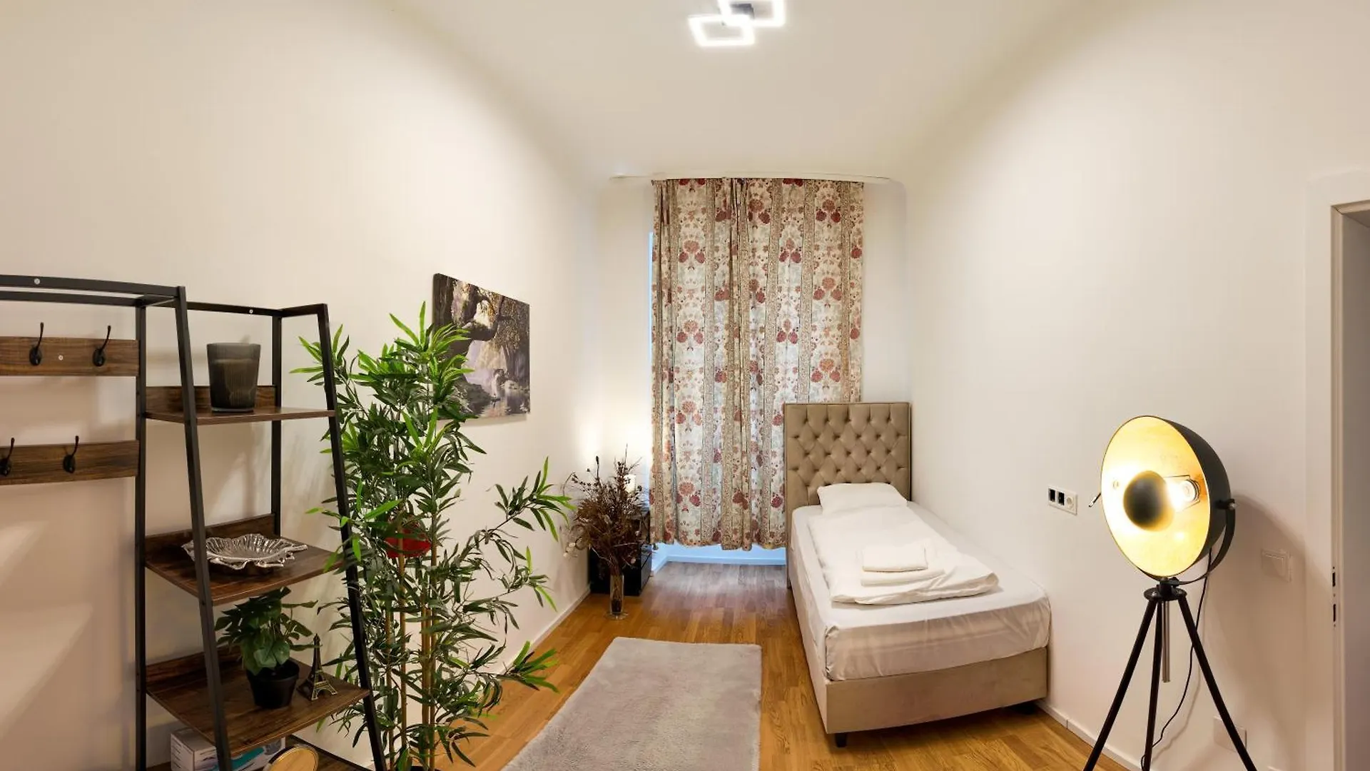 Art Living Vienna Aparthotel